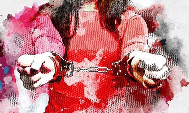 В Орле уличили даму, которая обчистила кредитные карты незнакомца