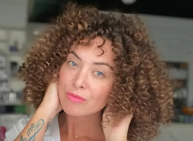 Наталья Фриске родила дочь