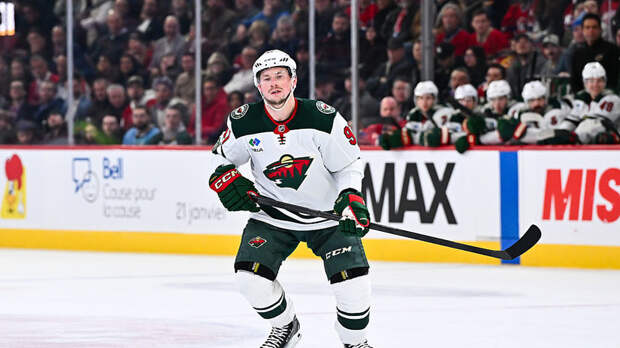 Шайба Тарасенко помогла «Миннесоте» одержать победу над «Вегасом»