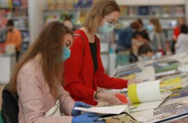 Проект по сбору книги и журналов обсудят представители Молодежной палаты района. Фото: Наталия Нечаева, «Вечерняя Москва»