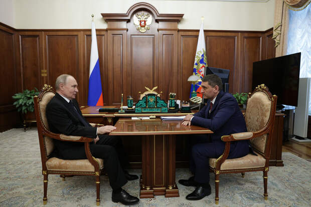 Путин обсудил с Рюминым реализацию проектов компании "Россети"