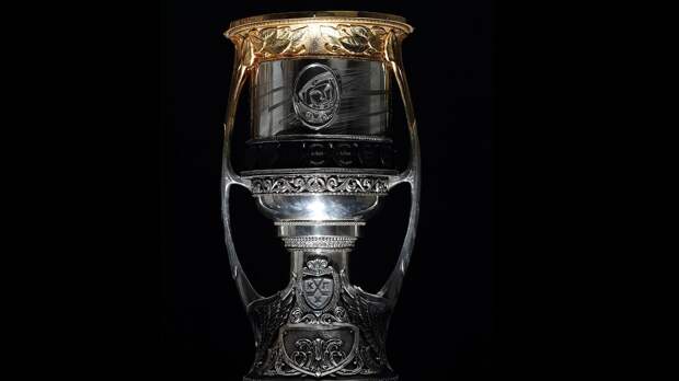 Шарипзянов поздравил фанатов «Авангарда» с победой над ЦСКА: «Но это только половина»