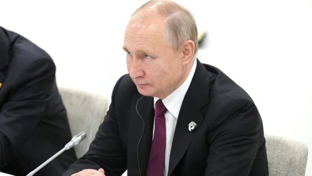 Путин ответил на вопрос об угрозе ядерной войны Путин ответил на вопрос об угрозе ядерной войны