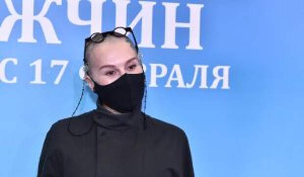 Звезду шоу «Голос» с позором выгнали из России