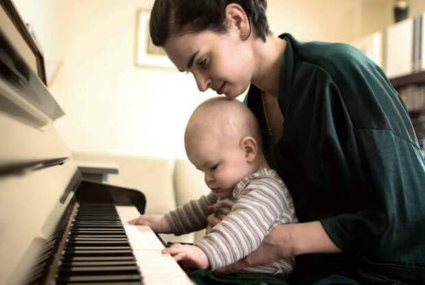 Музыка влияет на детский мозг. | Фото: Новости44.