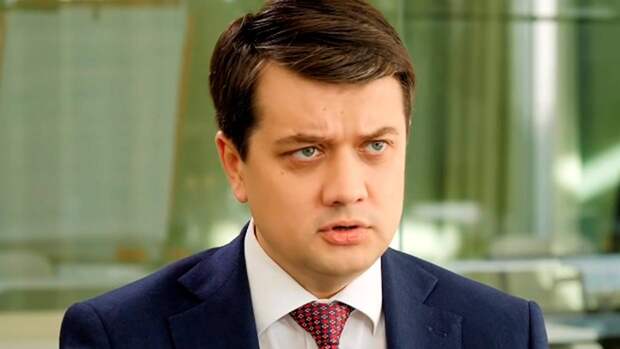 Экс-спикер Рады Разумков не исключил своего участия в президентских выборах