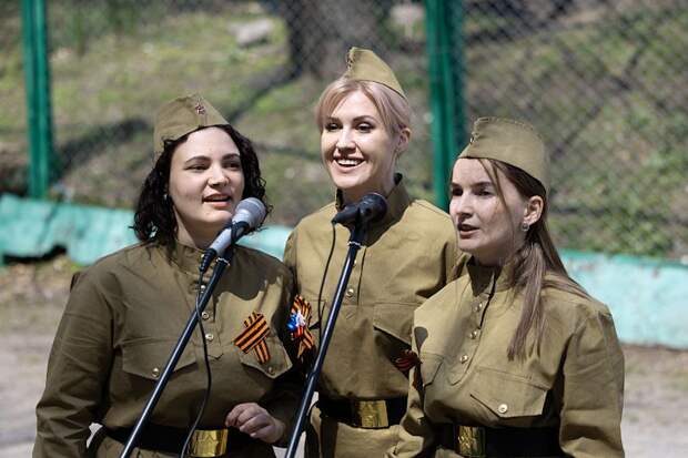 Забота о героях: Владивосток поздравляет ветеранов с Днём Победы