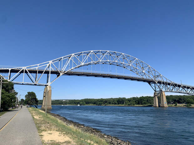 Bourne bridge, side view