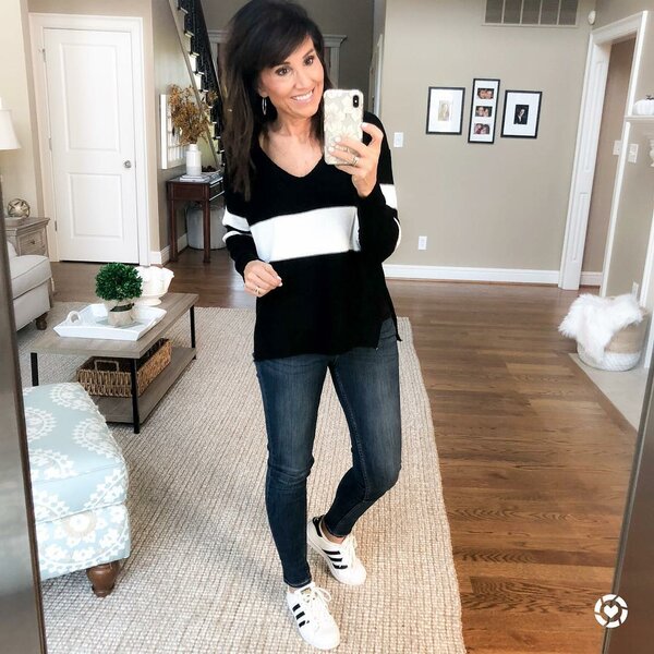 https://www.instagram.com/cyndispivey/
