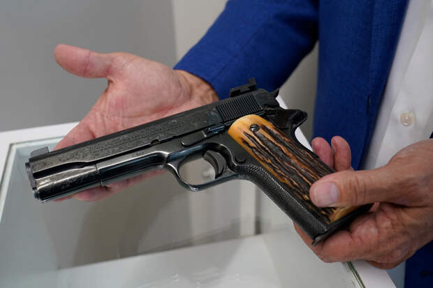 Личное оружие гангстера Аль Капоне выставят на аукционе за $500 тысяч