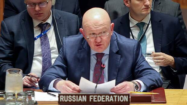 https://vestinewsrf.ru/mezhdunarodnaya_panorama/nebenzya-zapad-sovershaet-voennoe-prestuplenie-navodnyaya-ukrainu-oruzhiem/