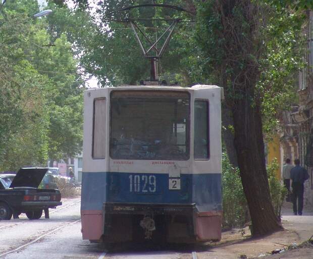 Кадры из кабины неуправляемого трамвая в Кемерове: Девушка-водитель до последнего пыталась затормозить