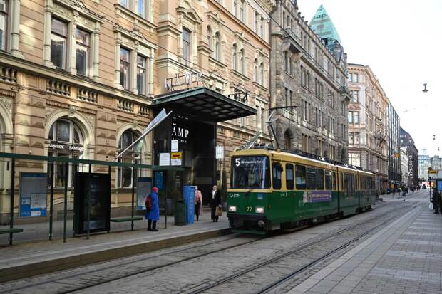 Россиянка побывала в самой счастливой стране мира и удивилась неулыбчивым людям