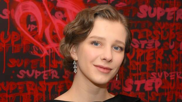 Звезду сериала «Папины дочки» заподозрили в пластике