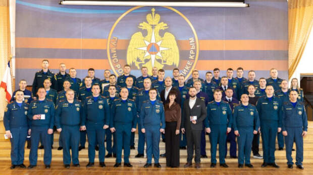 В канун Дня Защитника Отечества в Главном управлении МЧС России по Республике Крым прошло вручение ведомственных наград