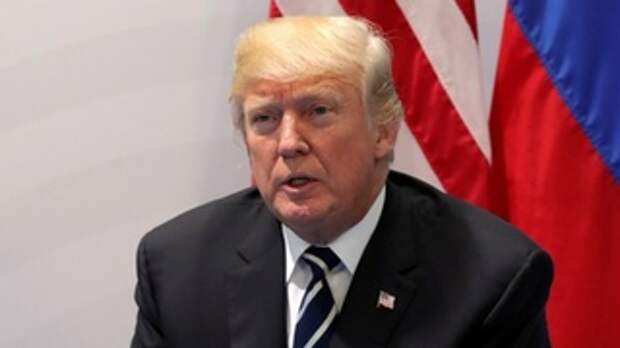 Дональд Трамп на саммите 