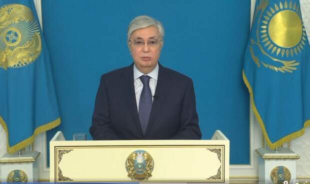 Президент отправил Правительство Казахстана в отставку