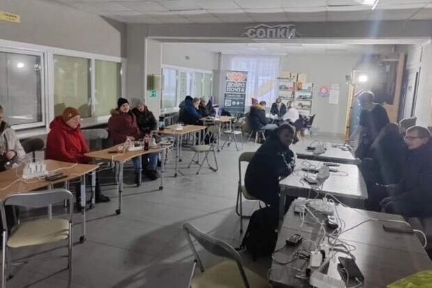 Сплотились в ледяном аду: как жители Мурманска помогают друг другу в ЧП