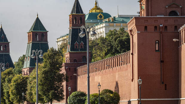 Срубить головы змею. За Кремль предложили ответить по-еврейски Срубить головы змею. За Кремль предложили ответить по-еврейски