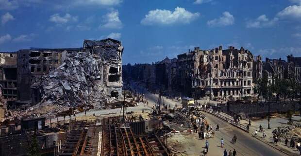 Руины в цвете вторая мировая война, история, фото