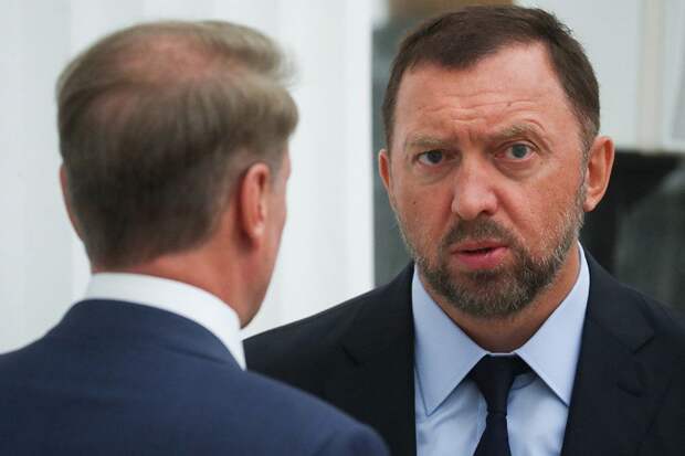 «У властей США к нему есть сильная неприязнь»: эксперты — об обысках в домах родственников Дерипаски