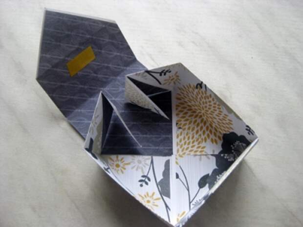 Подарочная коробка в технике оригами