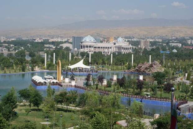 Про церковь каратистов, проституцию и любовь таджиков к «Бригаде»: 100 фактов о Таджикистане twitter, таджикистан, факты