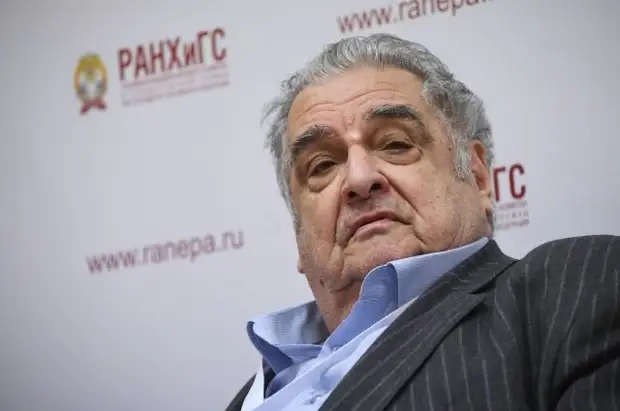 Академик Аганбегян дал советы россиянам, как пережить кризис