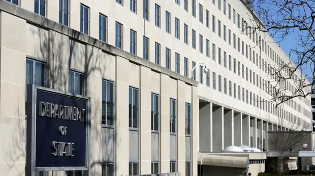 Госдеп намерен нанять советника по борьбе с коррупцией на Украине