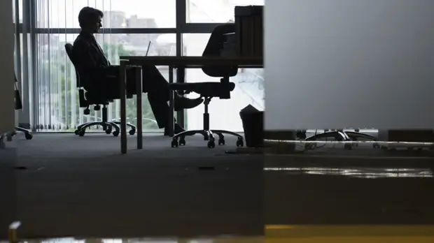 Врач дала рекомендации по защите от COVID-19 в офисе