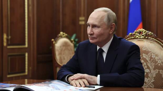 Путин: удостоенными госнаград выдающимися россиянами гордится вся Россия