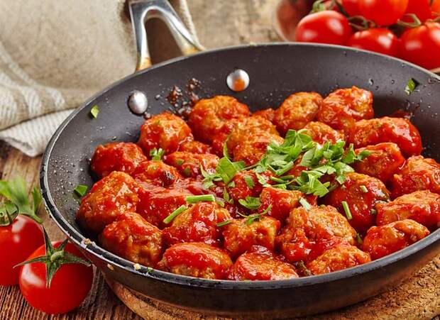 Фрикадельки с овощами