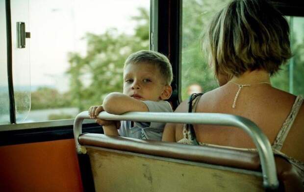 Первая поездка моего сынули в автобусе надолго запомнится всем!