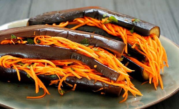 Закуска из баклажанов с корейской морковкой 