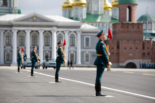 Министр по региональной безопасности рассказал, как пройдет Парад Победы в Туле