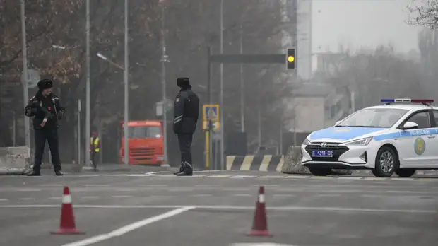 Два бывших замглавы КНБ Казахстана задержаны по подозрению в насильственном захвате власти