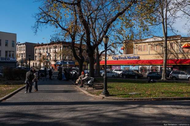 Нью-Йорк. Смотреть! Не отводить глаз!!! Я там был и подтверждаю!