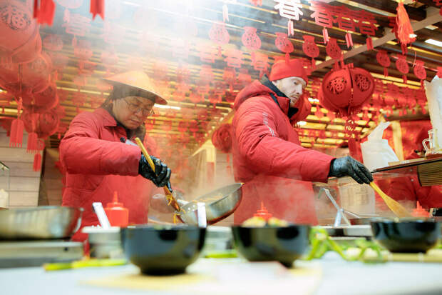 Рестораторы Москвы представили к китайскому Новому году азиатские новинки