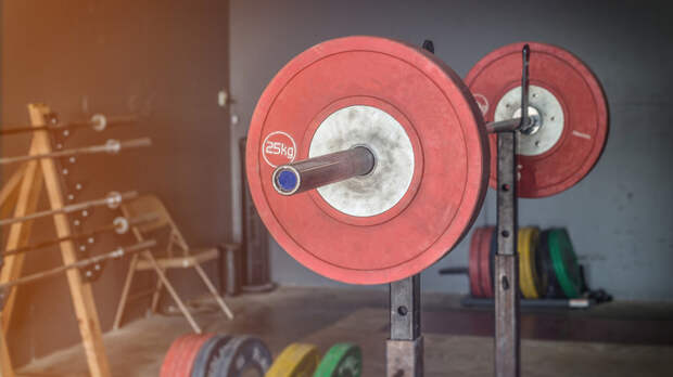 Умер олимпийский чемпион по тяжёлой атлетике Киржинов