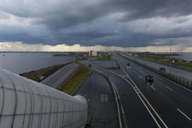 В тоннеле петербургской дамбы ограничат движение на три дня