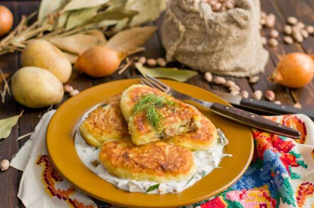 Очень вкусные котлеты из картошки с фасолью. \ Фото: botanichka.ru. Очень вкусные котлеты из картошки с фасолью. \ Фото: botanichka.ru.