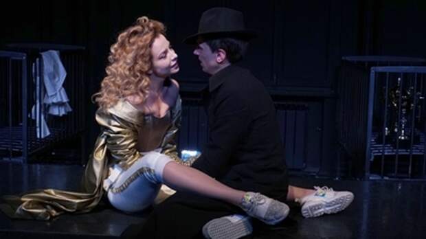 "Страшнее коронавируса, потому что погубит Россию": Заслуженная артистка открыто "вскипела"