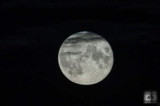 Астронавты Artemis II сообщили об увиденной обратной стороне Луны