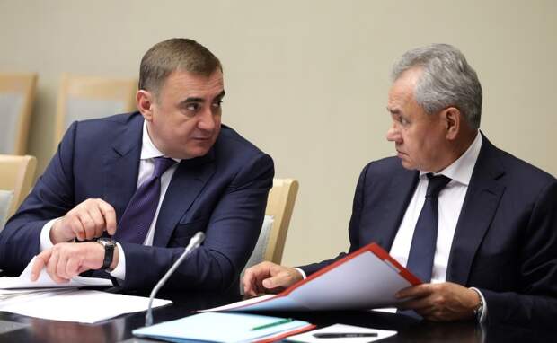 Инсайдеры заявили, что экс-губернатор Тульской области Алексей Дюмин был назначен координатором российской обороны в Курской области.-2