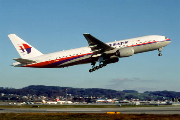 Boeing 777-200ER. / Фото: www.wikimedia.org Boeing 777-200ER. / Фото: www.wikimedia.org