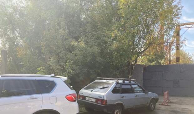 На Шеногина демонтировали незаконный склад