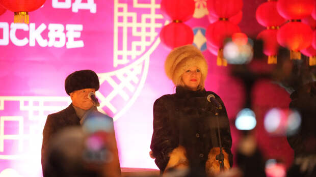 «Год Лошади на пороге»: Захарова на китайском поздравила КНР с Праздником весны