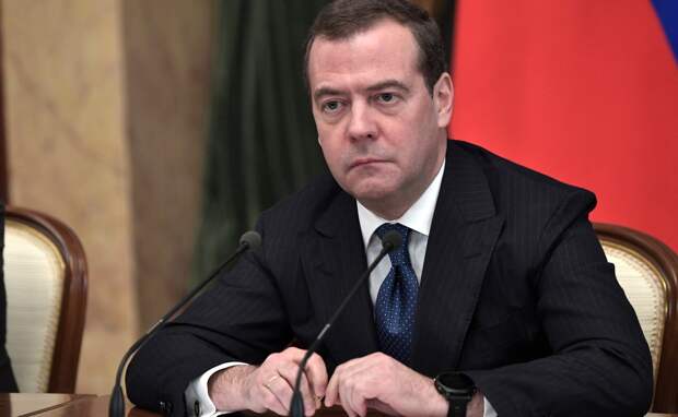 Медведев: В новом мироустройстве не будет места санкциям, эксплуатации и лжи