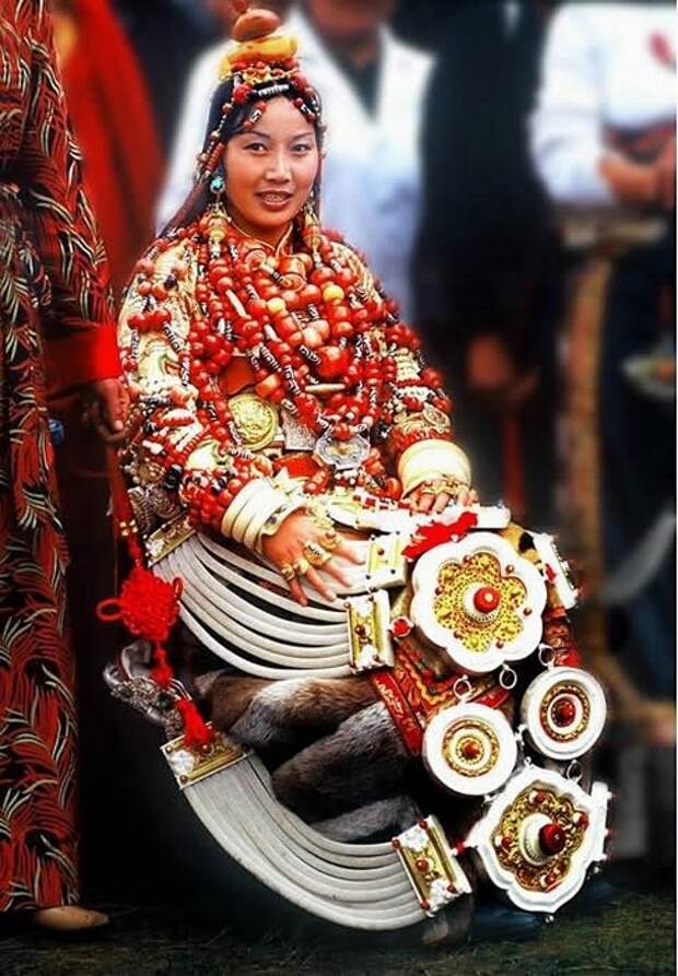 Тибетский костюм