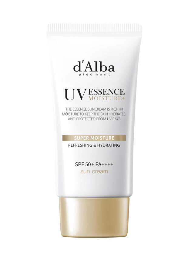 Солнцезащитная эссенция Super Moisture Essence Sun Cream SPF50+ PA++++, d'Alba